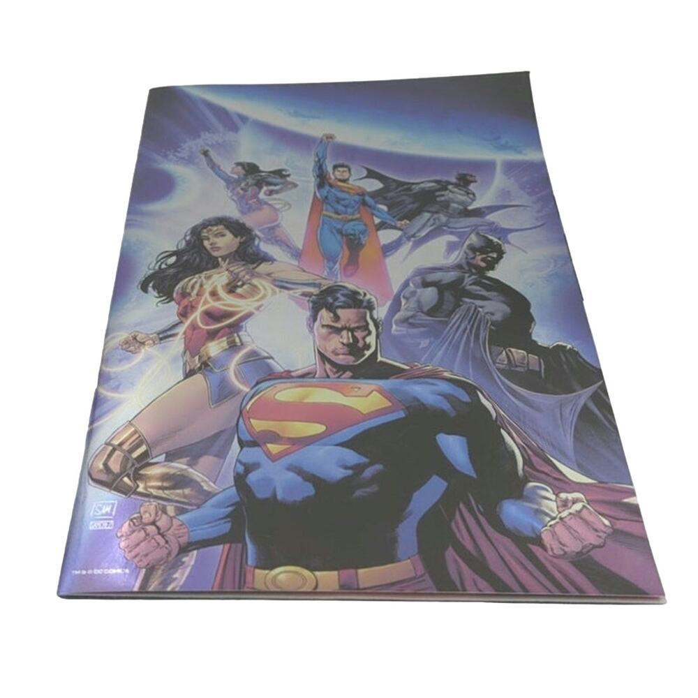 FCBD 2022 Dark Crisis Special Edition #0 New DC Cvr B Daniel Sampere Comic Book